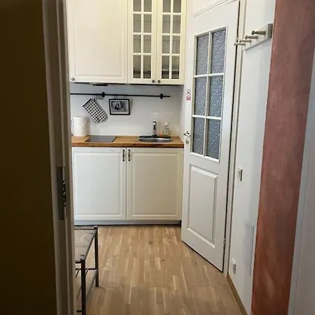 Cozy 1-bedr In The Centre Near Old Town With Private Parking Lejlighed