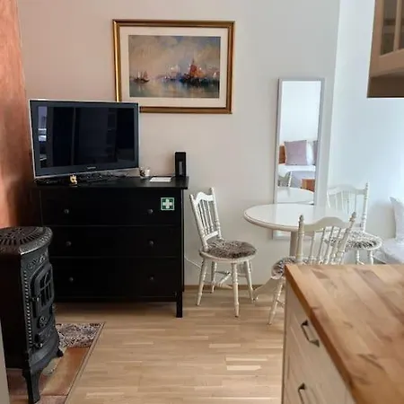 Cozy 1-bedr In The Centre Near Old Town With Private Parking * Tallinn