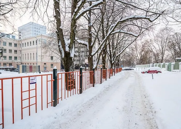 Cozy 1-bedr In The Centre Near Old Town With Private Parking Appartement *